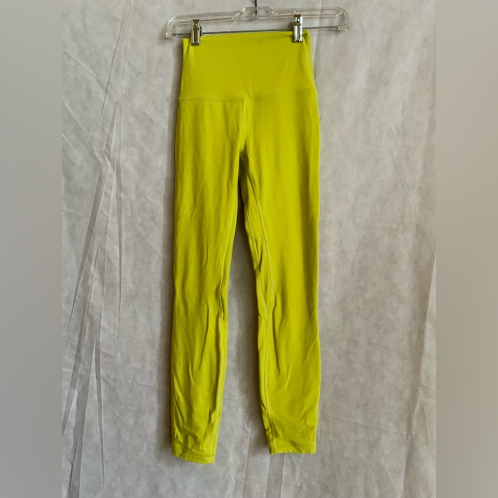 Bright Yellow High-Waisted Lululemon cropped Leggings